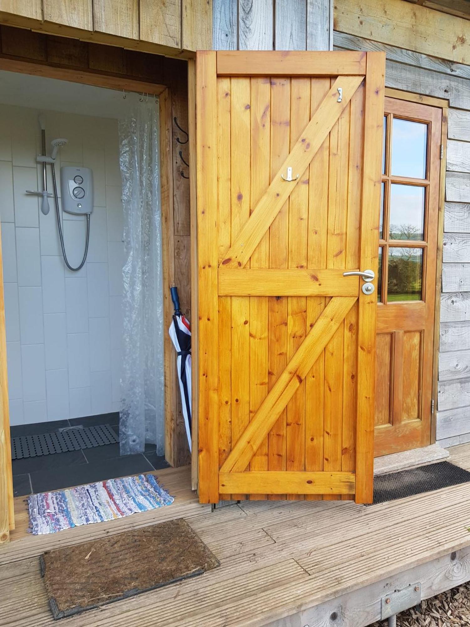 Eco Accommodation Cornflower Craven Arms Exterior photo